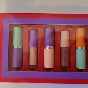 Clinque plenty of pop set